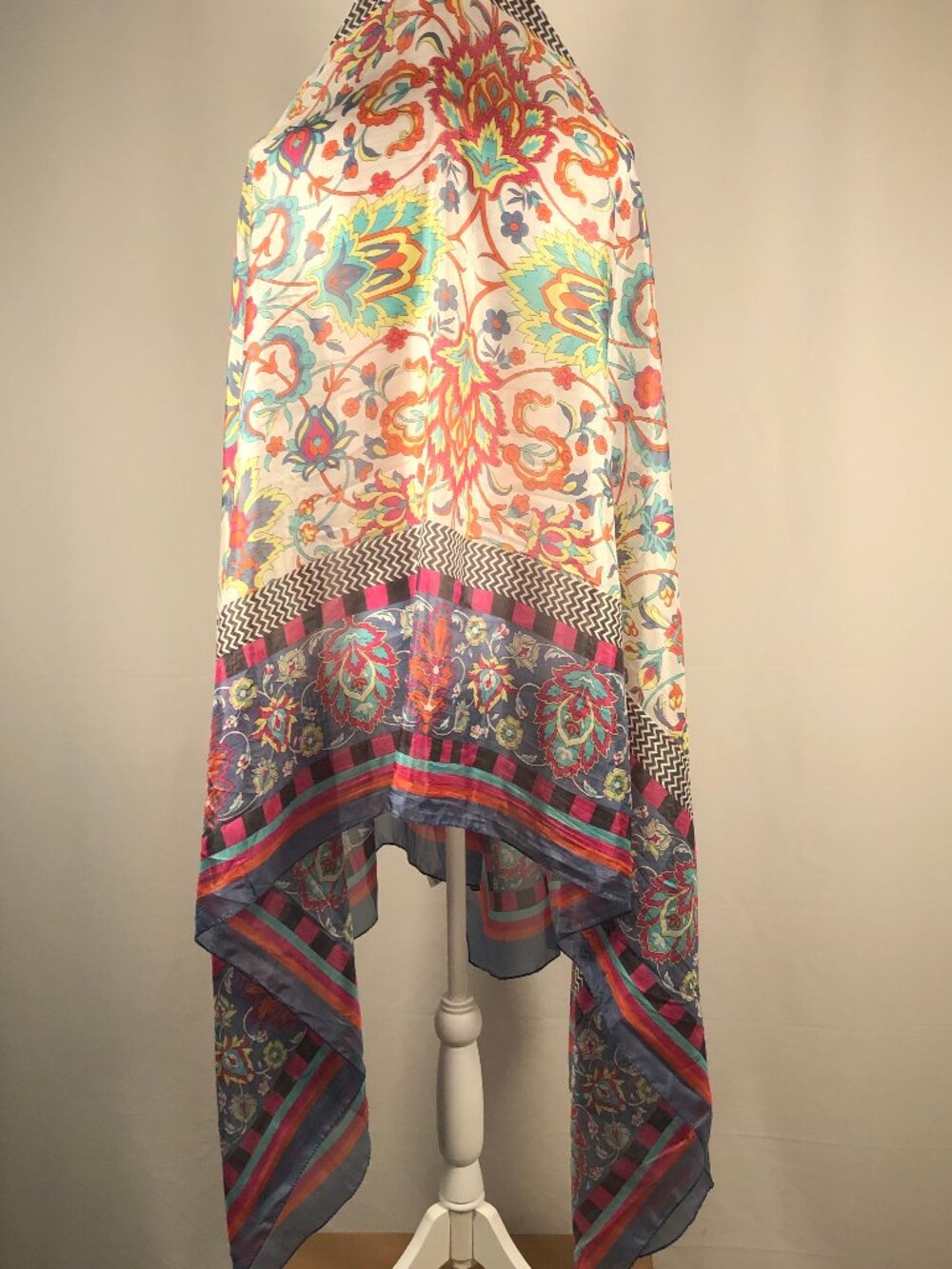 100% Silk Floral Paisley Wrap Shawl Scarf | Oversized Statement Wrap | 97" x 43" - Picture 6 of 15